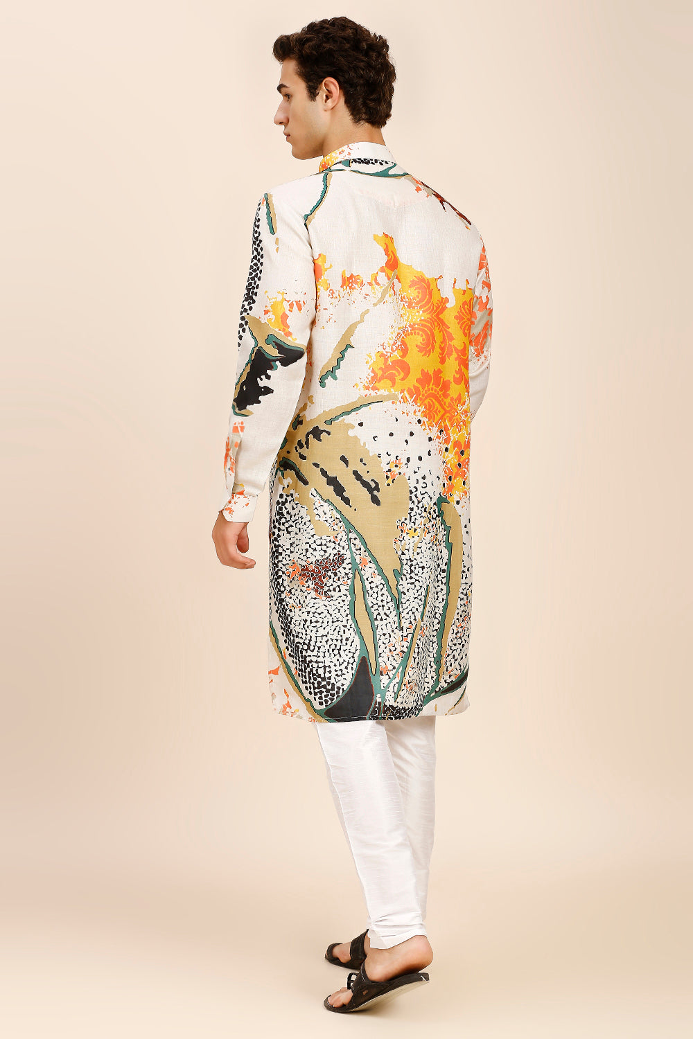 Floral Print Regular fit Chinese Collar Kurta for Men - Cream