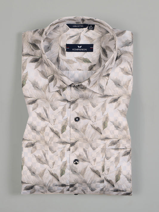 Kompanion Men's Green Digital Print Shirt