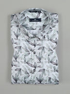 Kompanion Men's Green Digital print Shirt