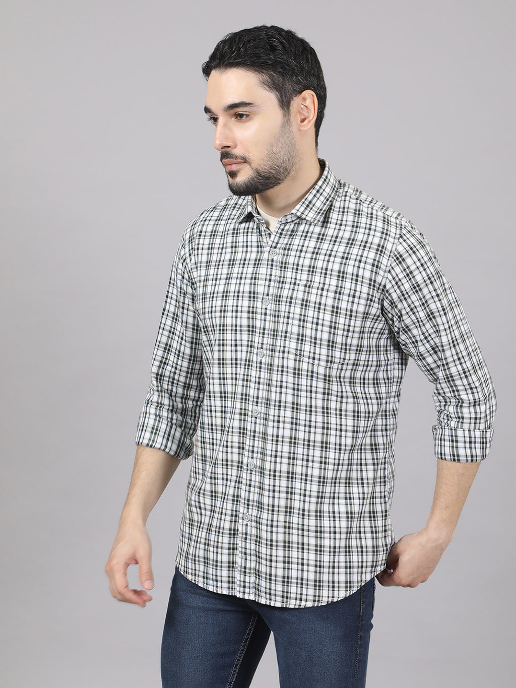 Kompanion Men's Green/White Checks Shirt