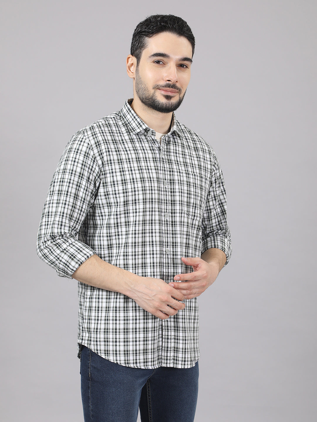 Kompanion Men's Green/White Checks Shirt