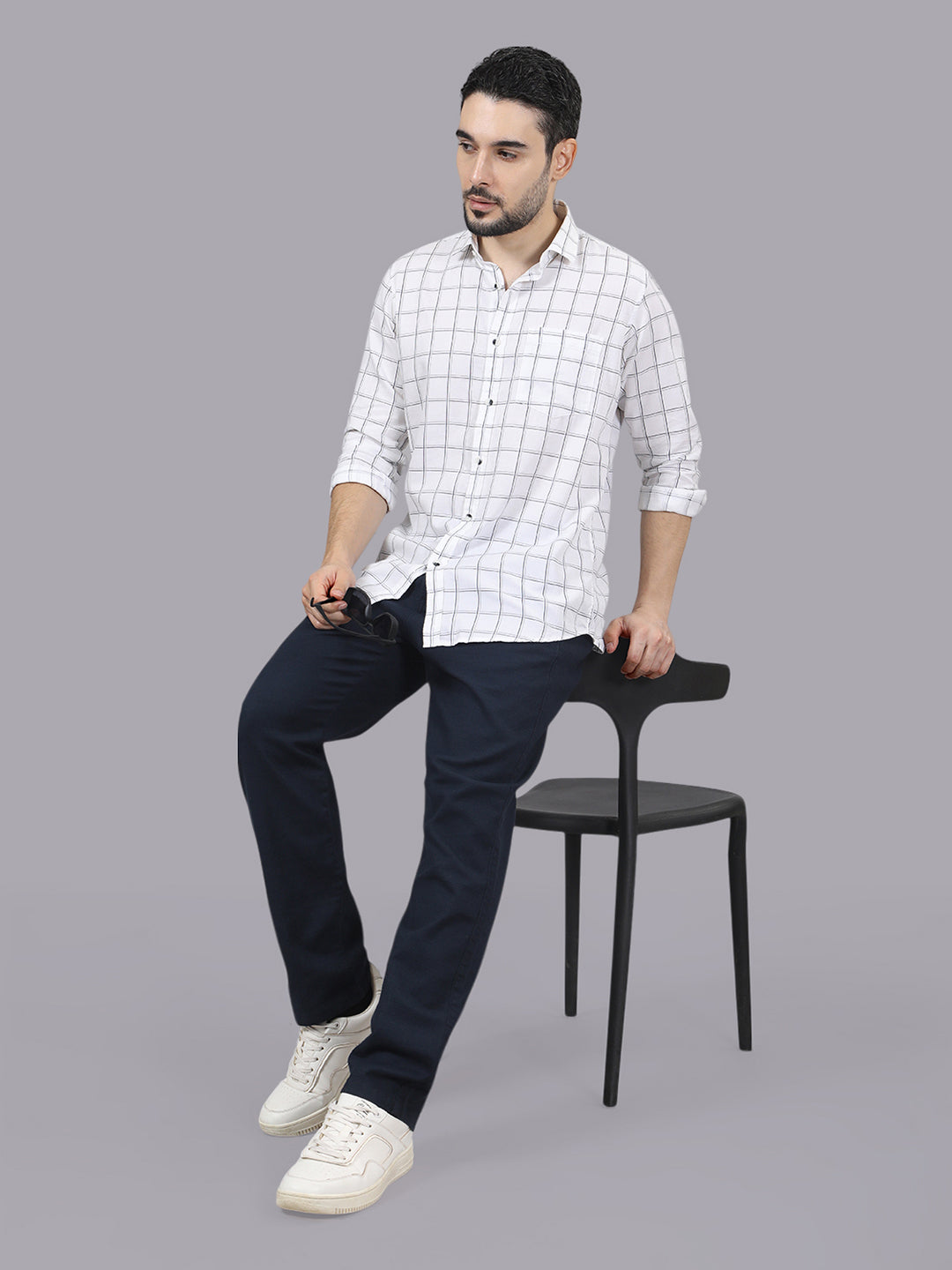 Kompanion Men's Navyblue/White Checks Shirt