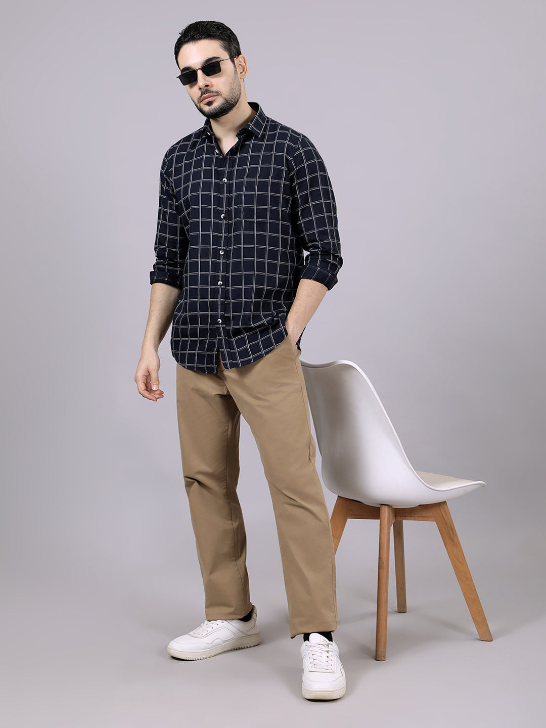 Kompanion Men's Navyblue Checks Shirt