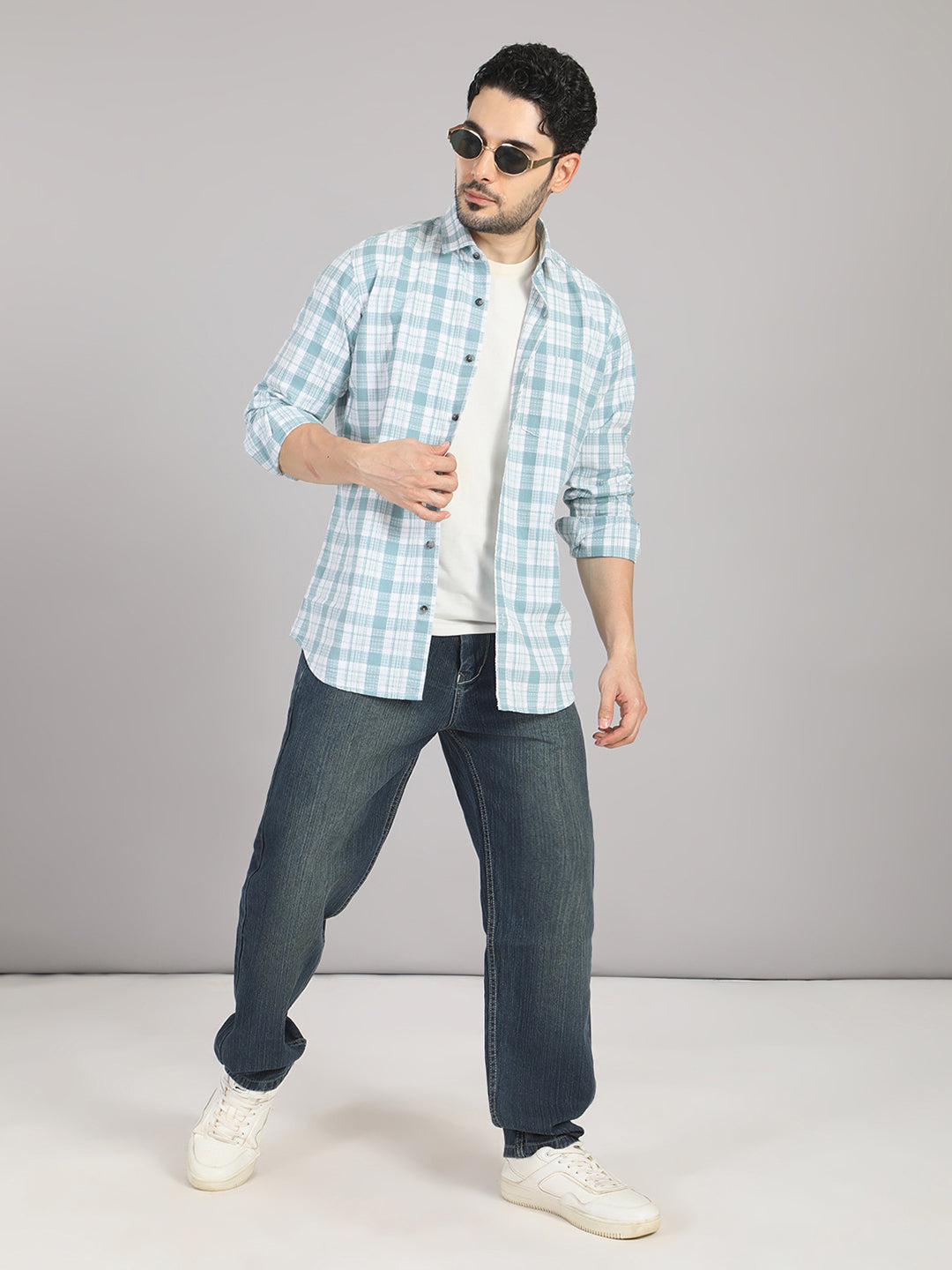 KOMPANION Men's Light Green Checks Shirt