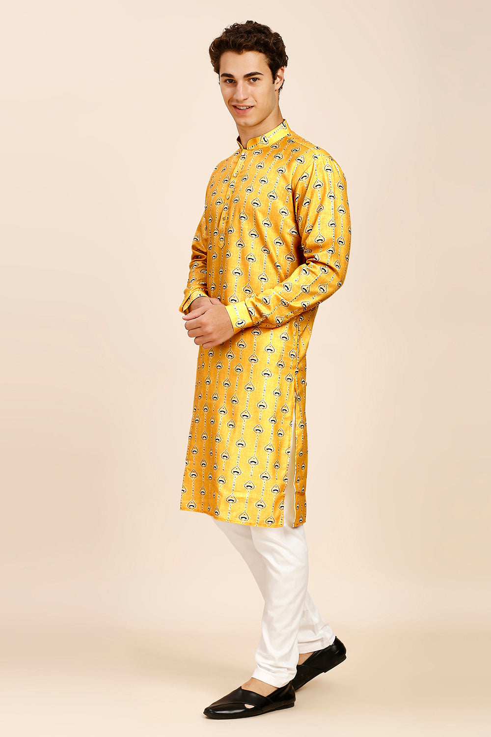 Printed Regular fit Chinese collar Kurta for Men - Yellow