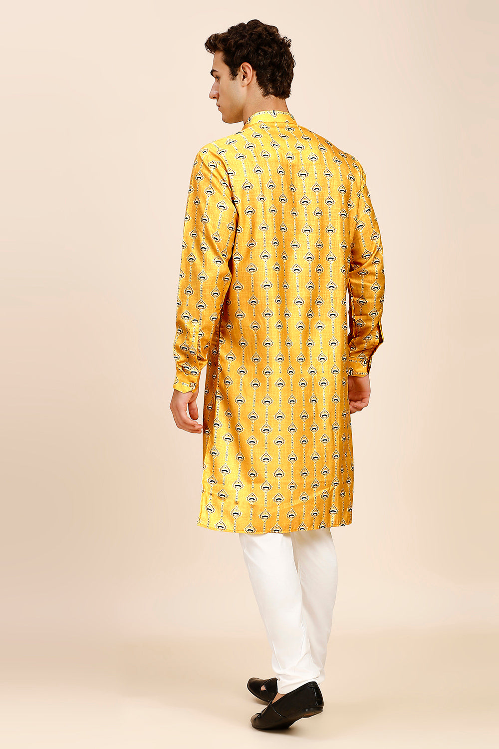 Printed Regular fit Chinese collar Kurta for Men - Yellow