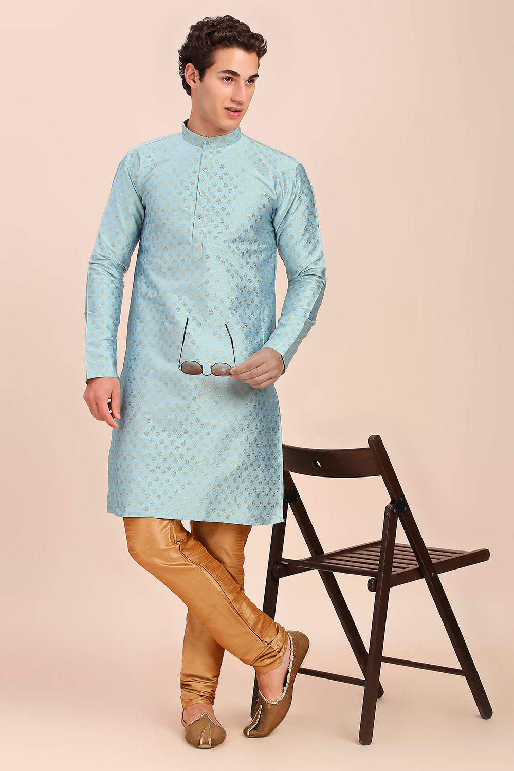 Plain With Golden Butti Regular fit Chinese collar Kurta for Men - SKY Blue