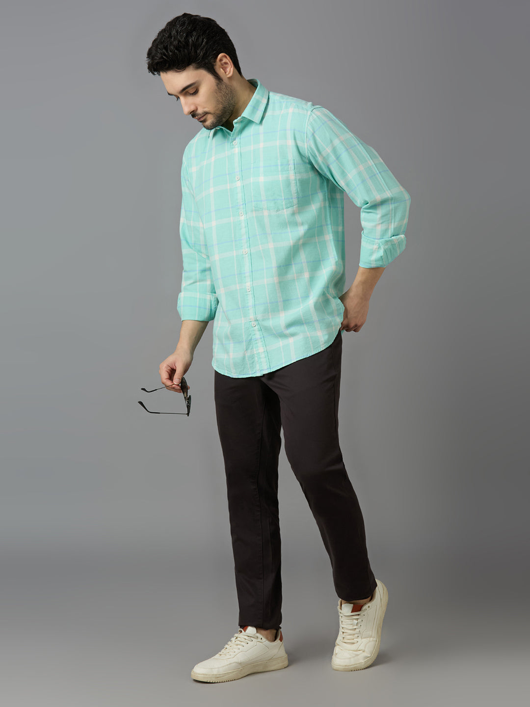 KOMPANION Smart Fit Casual Shirt for Men Green